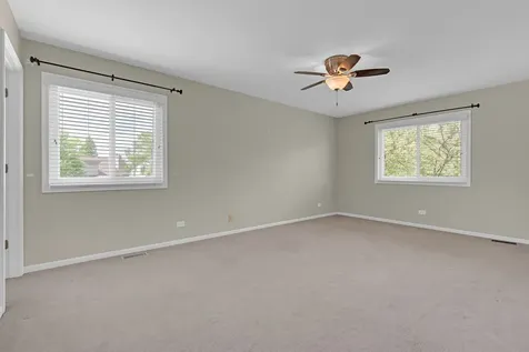 4852 Snapjack Circle Naperville IL 60564