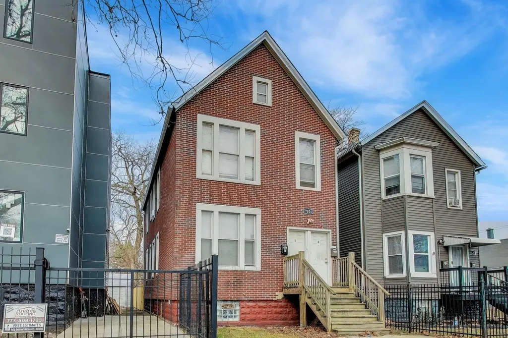 7524 South Ellis Avenue Chicago IL 60619
