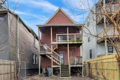 7524 South Ellis Avenue Chicago IL 60619