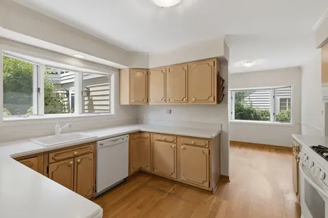 750 Carriage Way Deerfield IL 60015