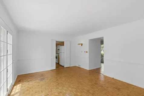 750 Carriage Way Deerfield IL 60015