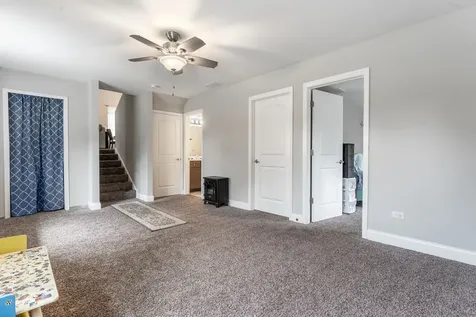 14619 South Albany Avenue Posen IL 60469