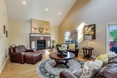 7916 West Altgeld Street Elmwood Park IL 60707