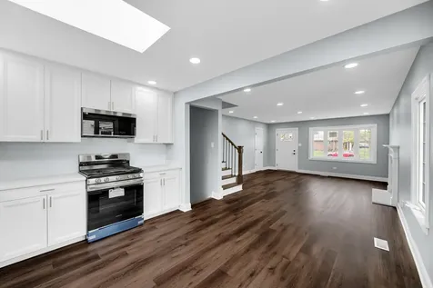 547 Homan Avenue Park Forest IL 60466