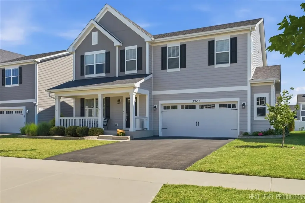 3764 St James Court Elgin IL 60124