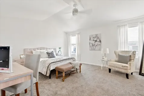 3764 St James Court Elgin IL 60124