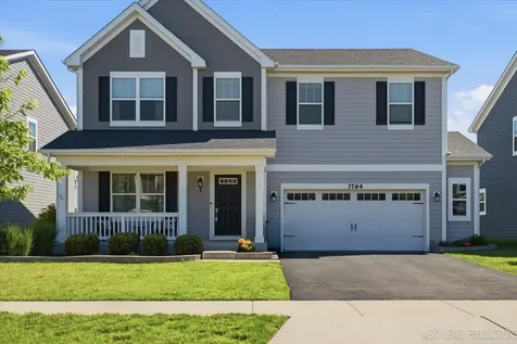 3764 St James Court Elgin IL 60124