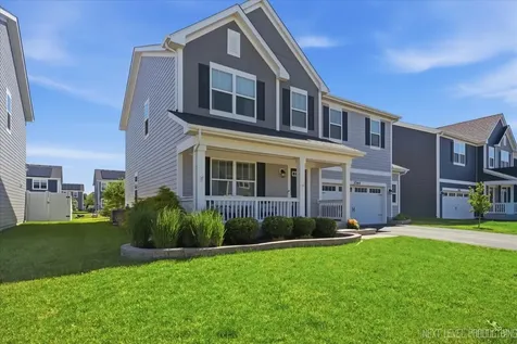 3764 St James Court Elgin IL 60124