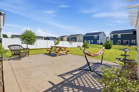 3764 St James Court Elgin IL 60124