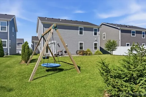 3764 St James Court Elgin IL 60124