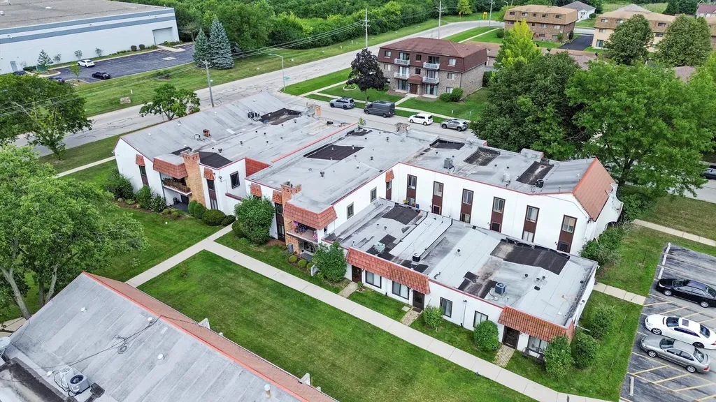 743 East Fullerton Avenue Glendale Heights IL 60139