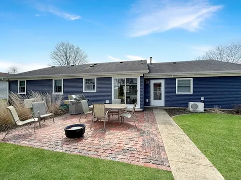 203 East Church Street Gifford IL 61847