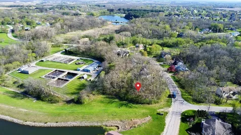 2000 Candlewick Drive SW Poplar Grove IL 61065