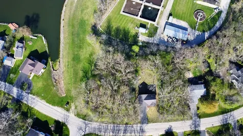 2000 Candlewick Drive SW Poplar Grove IL 61065