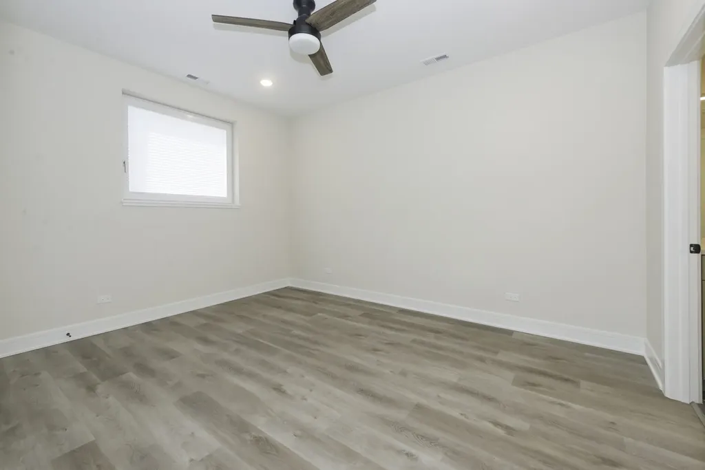 3762 South Indiana Avenue Chicago IL 60653