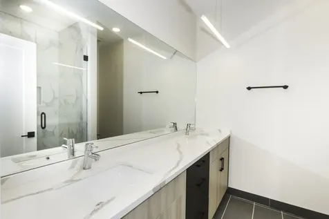 3762 South Indiana Avenue Chicago IL 60653