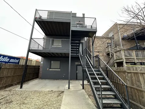 3762 South Indiana Avenue Chicago IL 60653