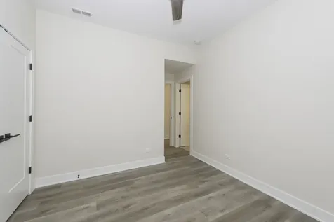 3762 South Indiana Avenue Chicago IL 60653