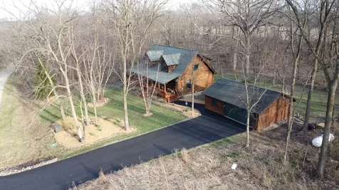 48 Indian Hills Drive Putnam IL 61560