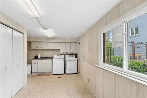 122 Mulberry Road Deerfield IL 60015