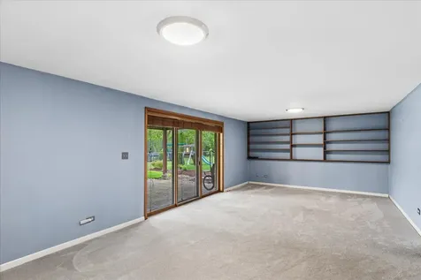 122 Mulberry Road Deerfield IL 60015