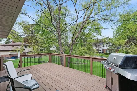 122 Mulberry Road Deerfield IL 60015
