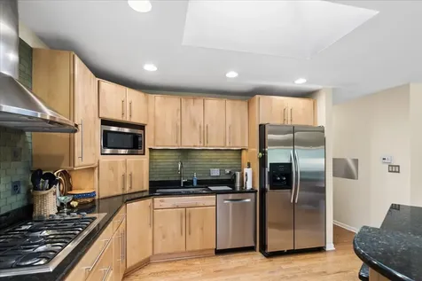122 Mulberry Road Deerfield IL 60015