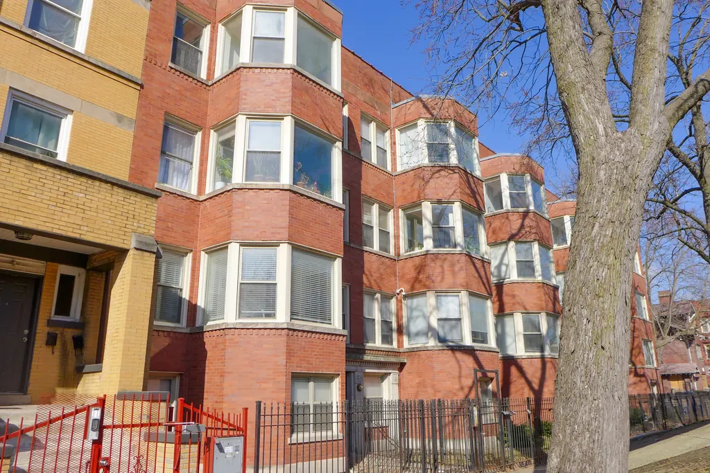 6210 South Evans Avenue Chicago IL 60637