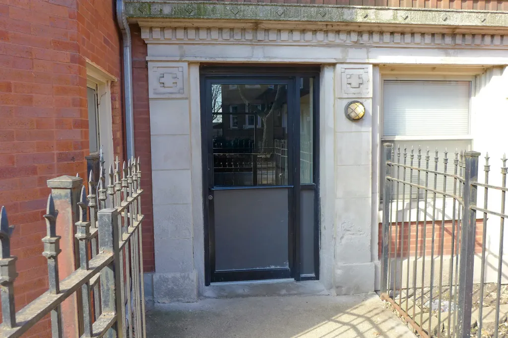 6210 South Evans Avenue Chicago IL 60637