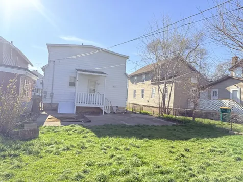 106 South Joliet Street W Joliet IL 60436