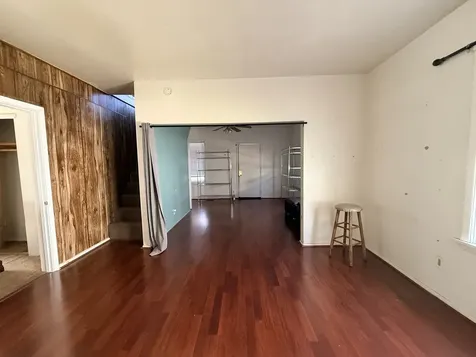 106 South Joliet Street W Joliet IL 60436