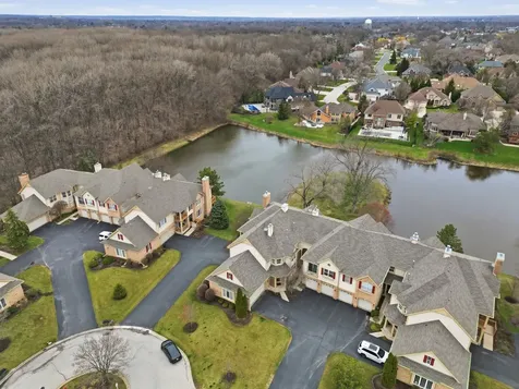 91 Spyglass Circle Palos Heights IL 60463