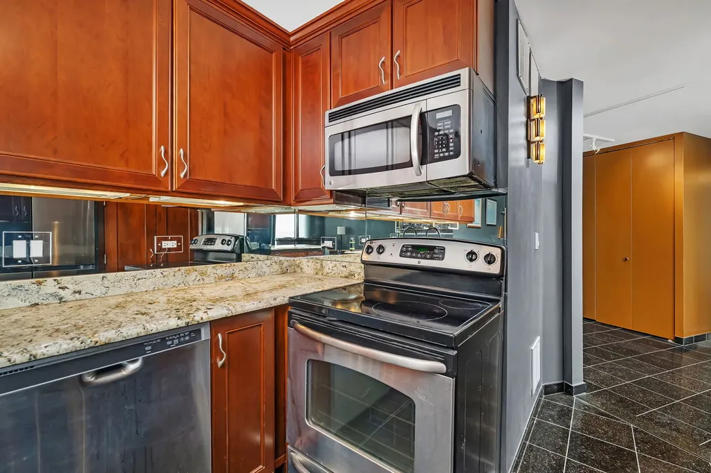 505 North Lake Shore Drive Chicago IL 60611