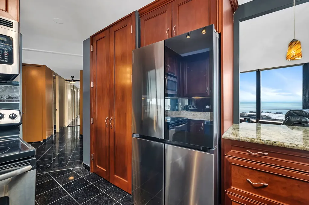 505 North Lake Shore Drive Chicago IL 60611