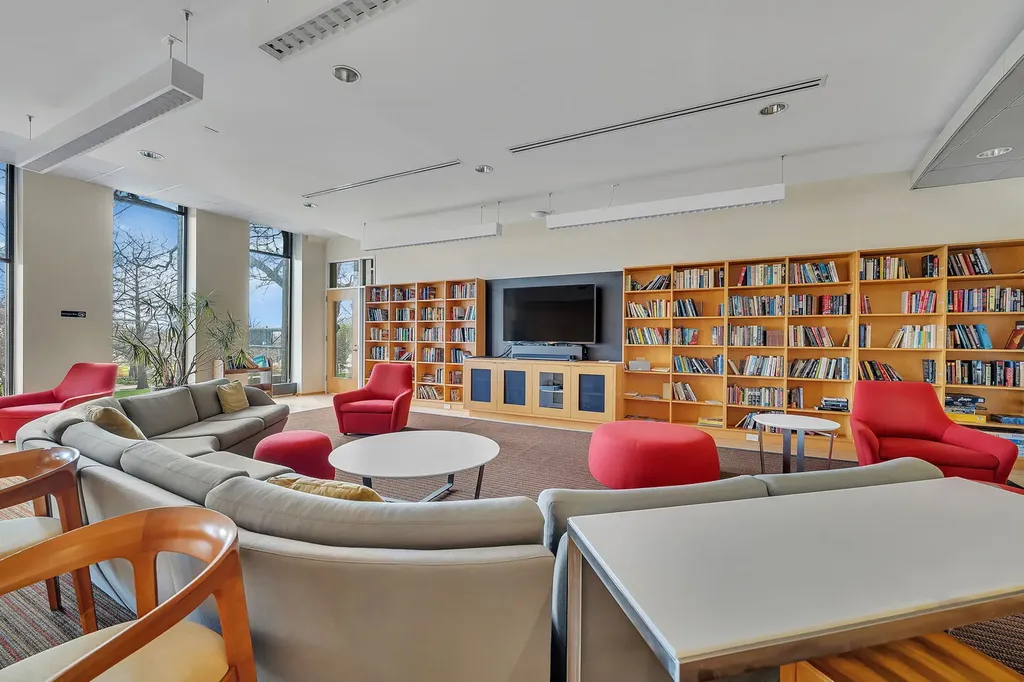 505 North Lake Shore Drive Chicago IL 60611