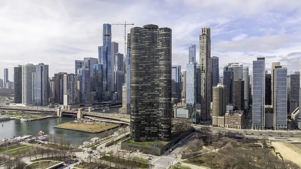 505 North Lake Shore Drive Chicago IL 60611