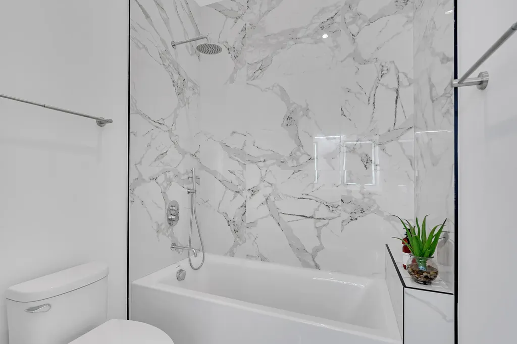 505 West Elm Street Chicago IL 60610