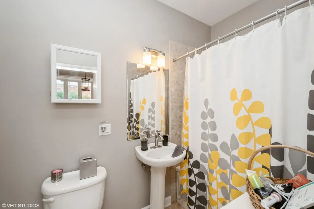 2901 West Washington Boulevard Chicago IL 60612