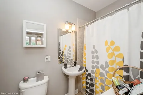2901 West Washington Boulevard Chicago IL 60612