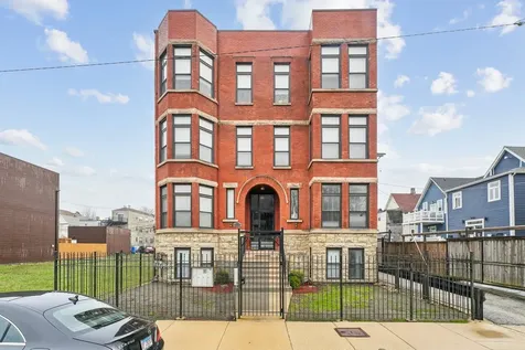 4345 South Langley Avenue Chicago IL 60653