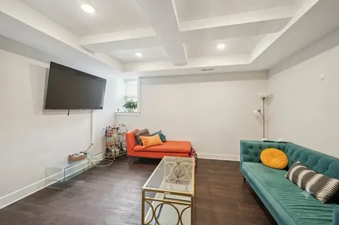 4345 South Langley Avenue Chicago IL 60653