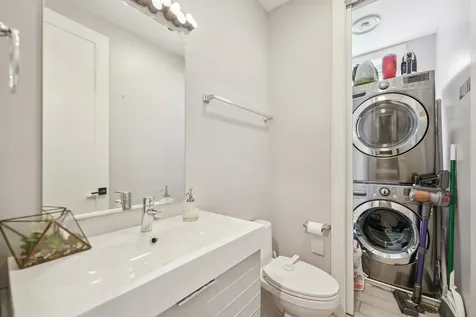 4345 South Langley Avenue Chicago IL 60653