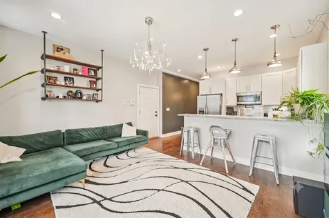 4345 South Langley Avenue Chicago IL 60653