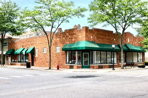 19 East Miner Street Arlington Heights IL 60004