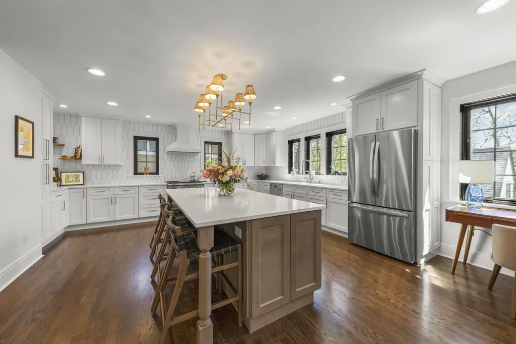 639 North Park Boulevard Glen Ellyn IL 60137