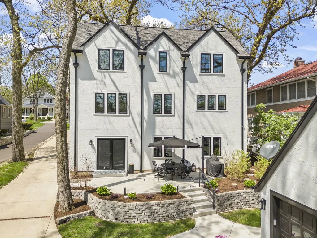 639 North Park Boulevard Glen Ellyn IL 60137