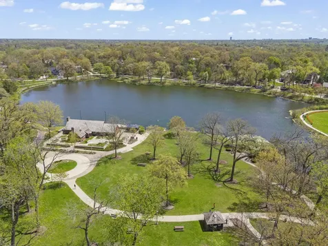 639 North Park Boulevard Glen Ellyn IL 60137