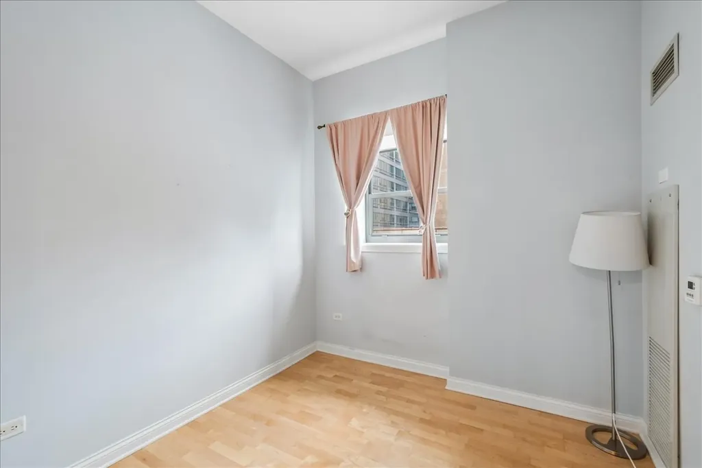 8 West Monroe Street Chicago IL 60603