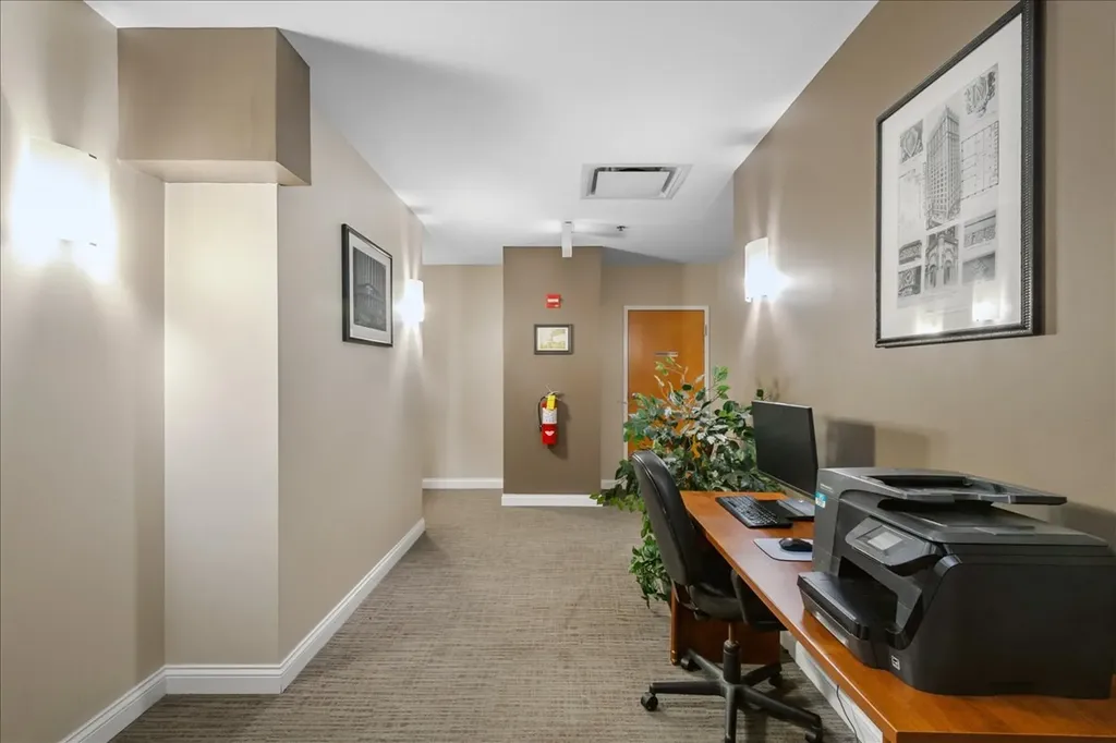8 West Monroe Street Chicago IL 60603