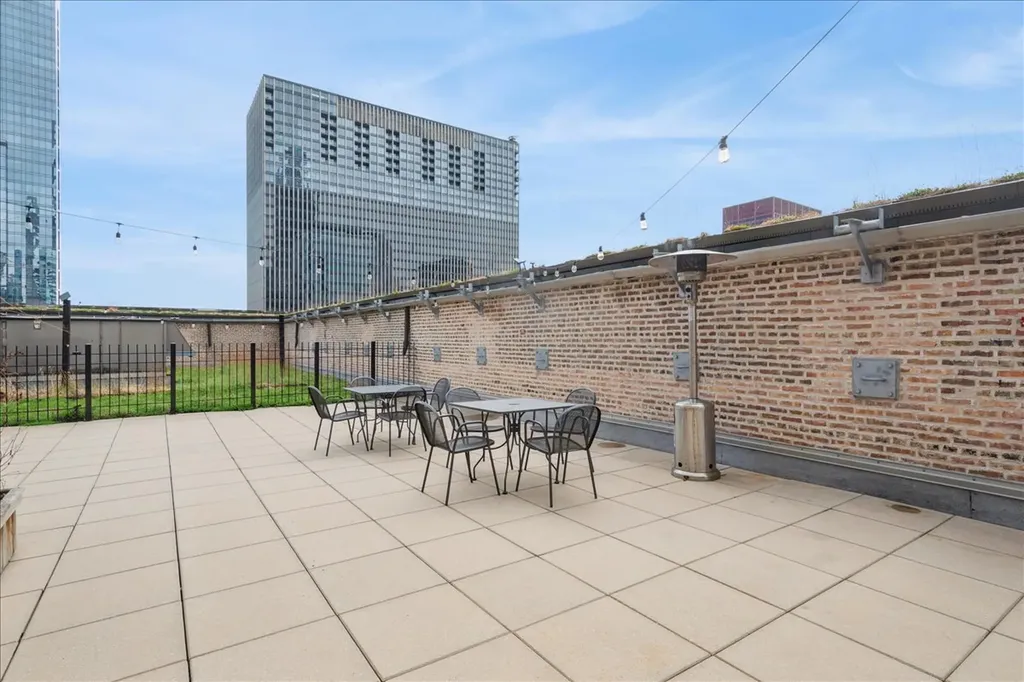 8 West Monroe Street Chicago IL 60603
